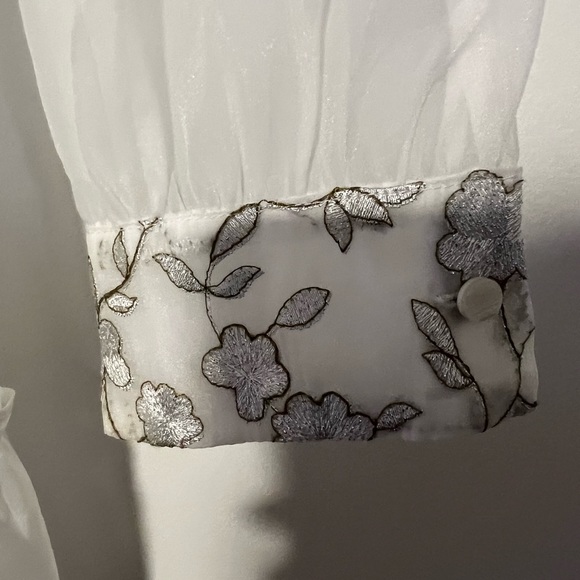 Daxi long blouse size medium new with tags - Picture 12 of 16